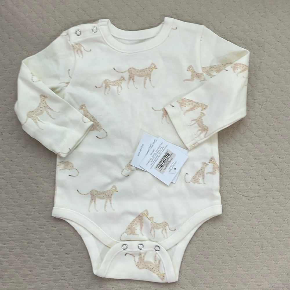 Pehr NWT 3-6 mo Shoulder Snap One-Piece - Follow Me Cheetah